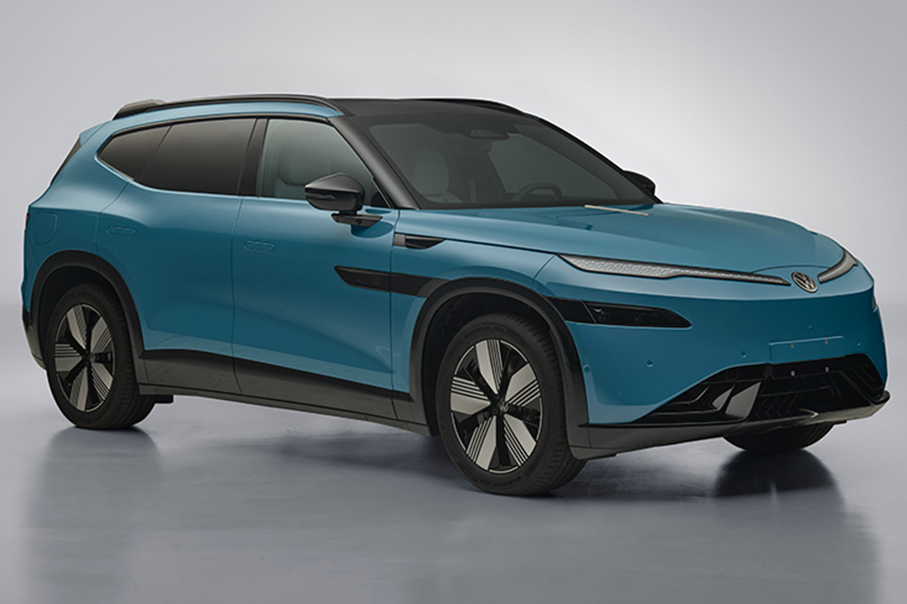 与众08亮相工信部公告