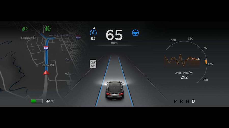 Autopilot系统将于8月升级 具备全自动驾驶功能