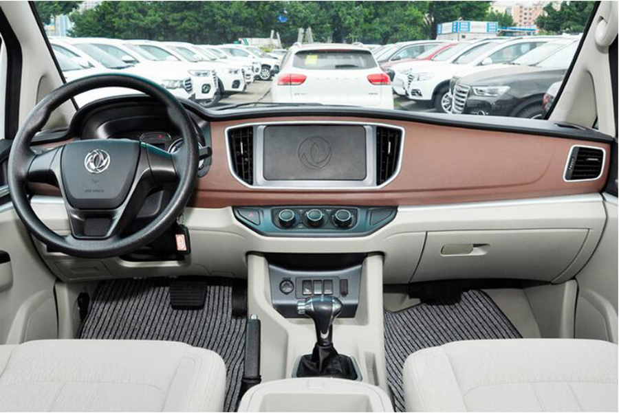 菱智M5EV上海地区售价16.99万起 欢迎试乘试驾