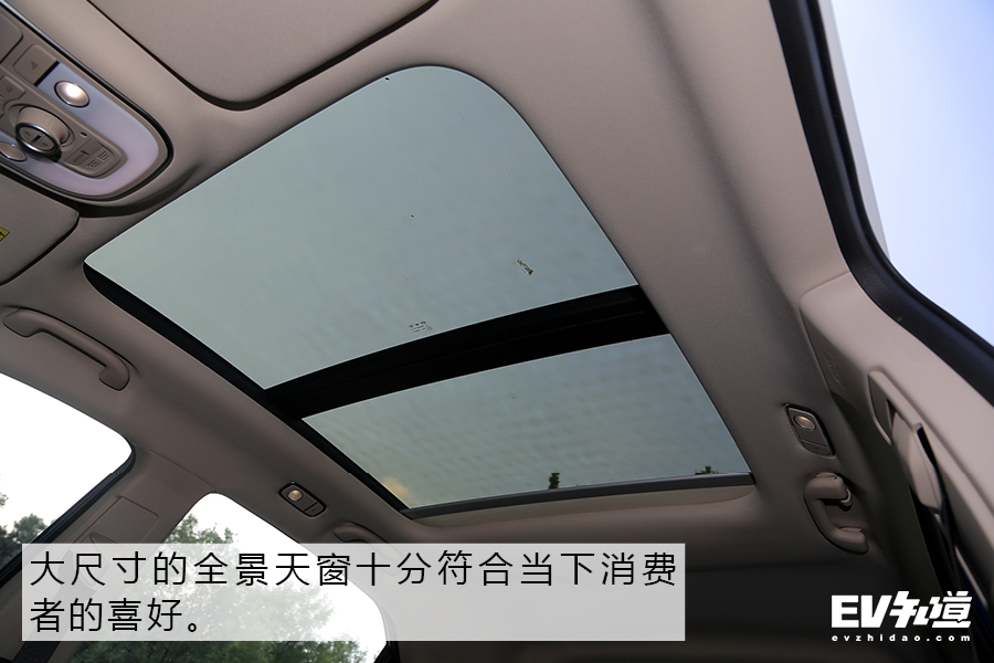 不说别的就聊聊性价比 体验比亚迪元EV360