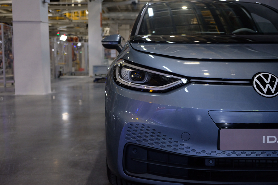 上汽大众新能源汽车工厂落成 首辆ID.车型下线