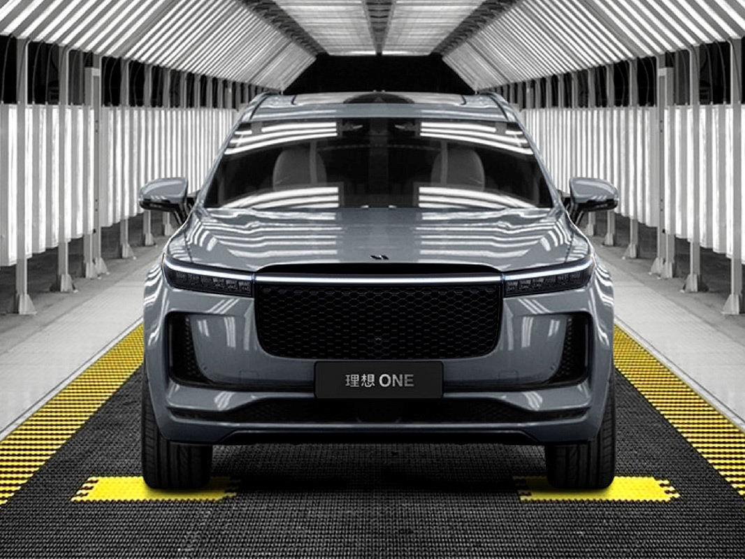 EV晚知道 | 新国产丰田RAV4插混版将于广州车展亮相