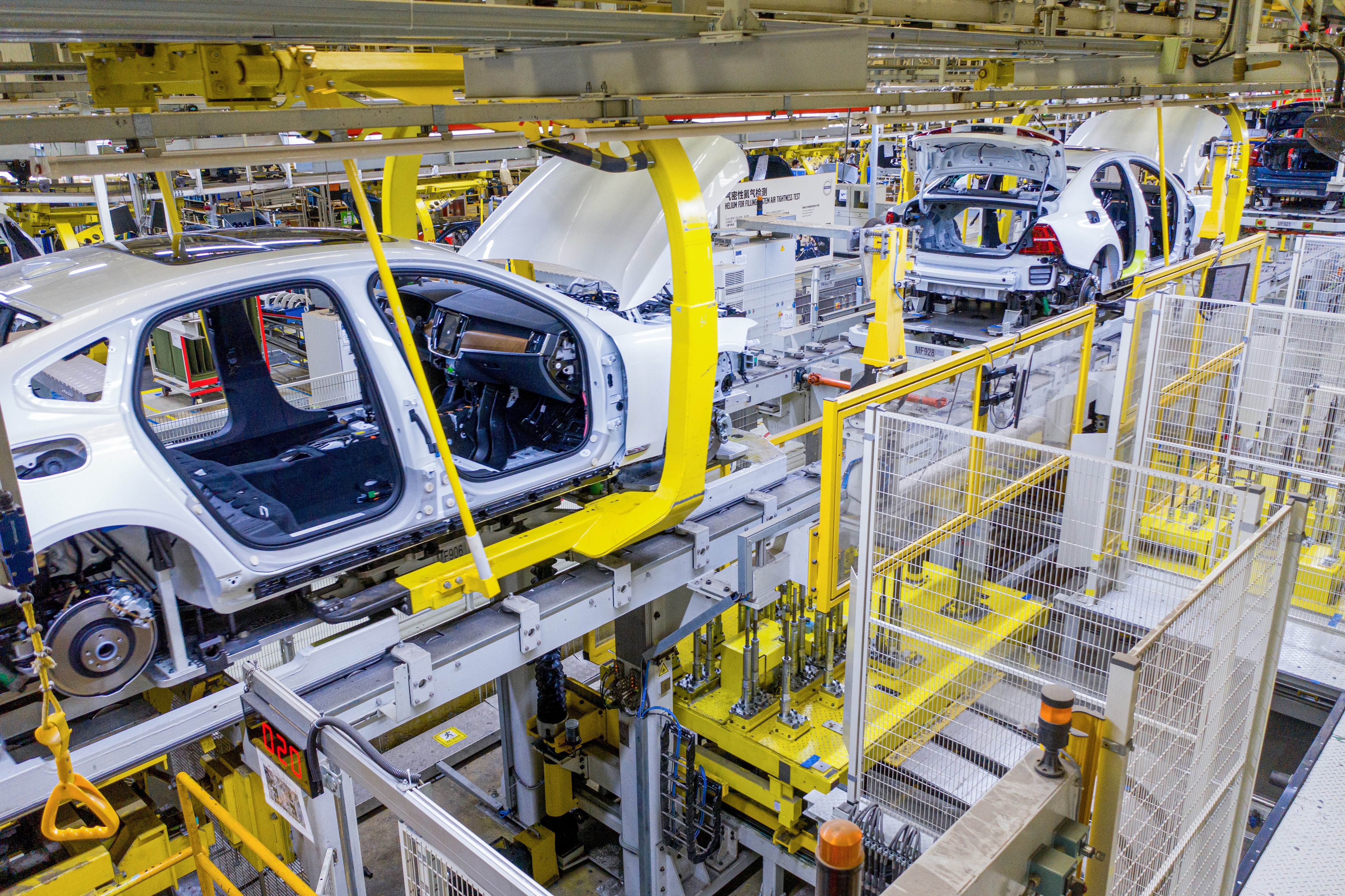 沃尔沃汽车大庆工厂实现100％电能碳中和