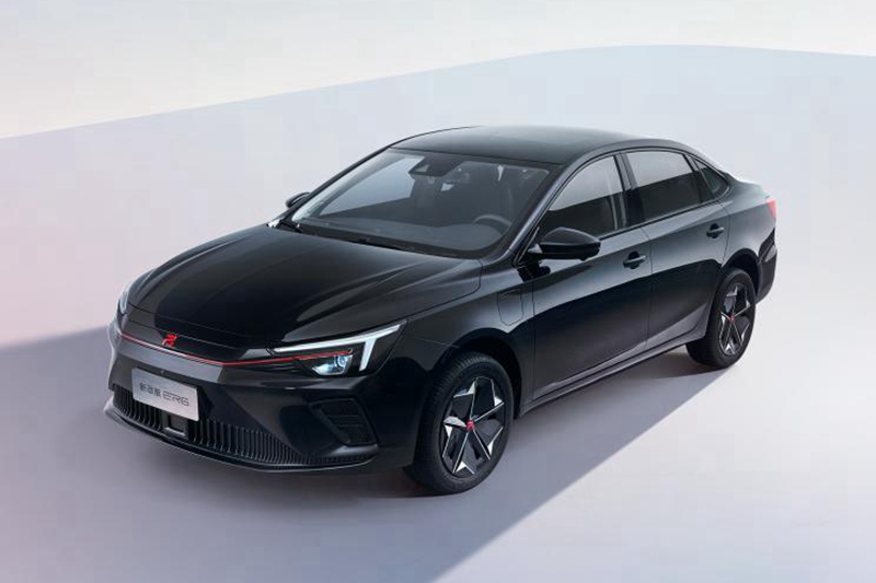 售价16.28万起/增加黑武士套件 R汽车新动版ER6正式上市