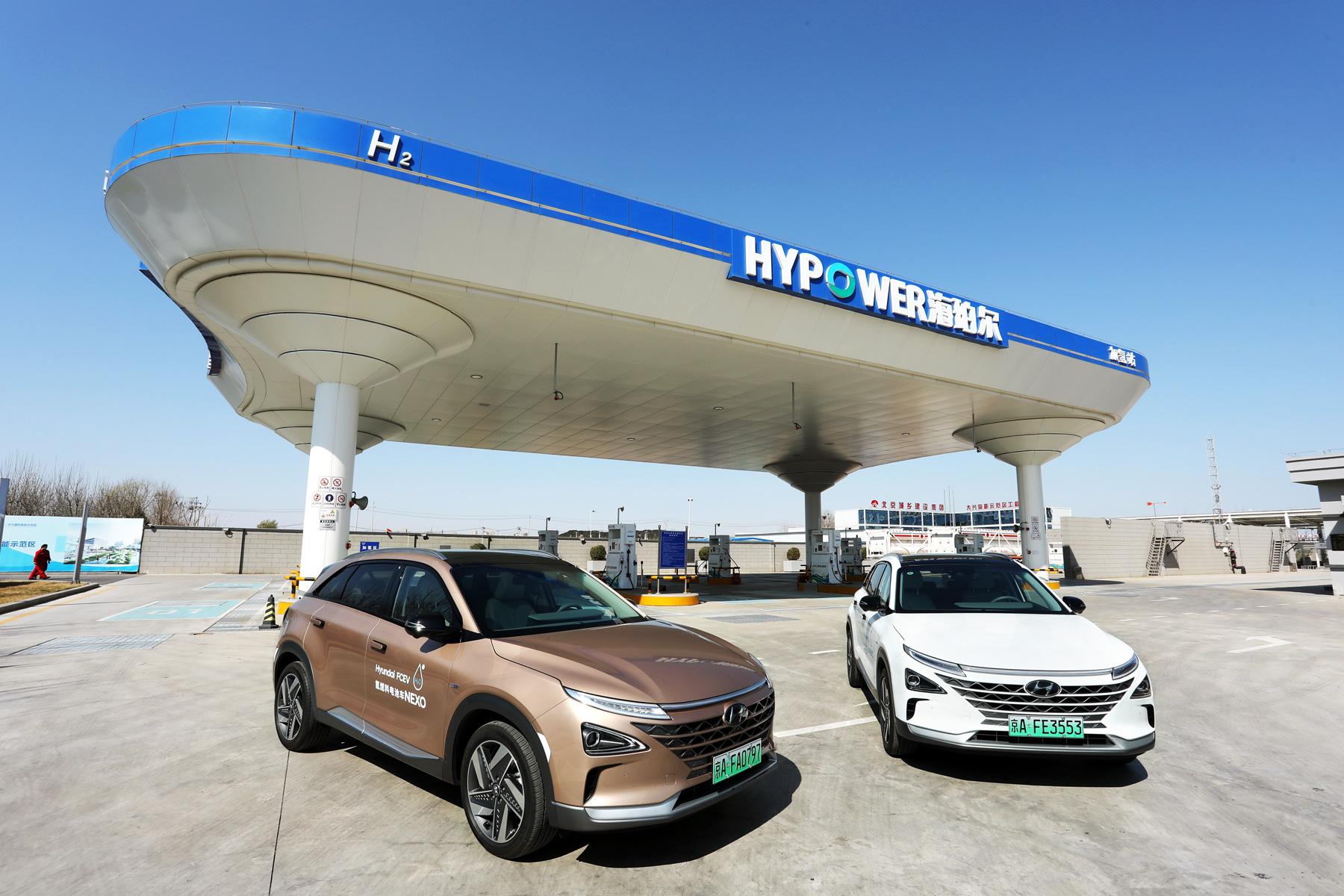 现代氢燃料电池车合法上路了 NEXO中国版获北京新能源汽车牌照