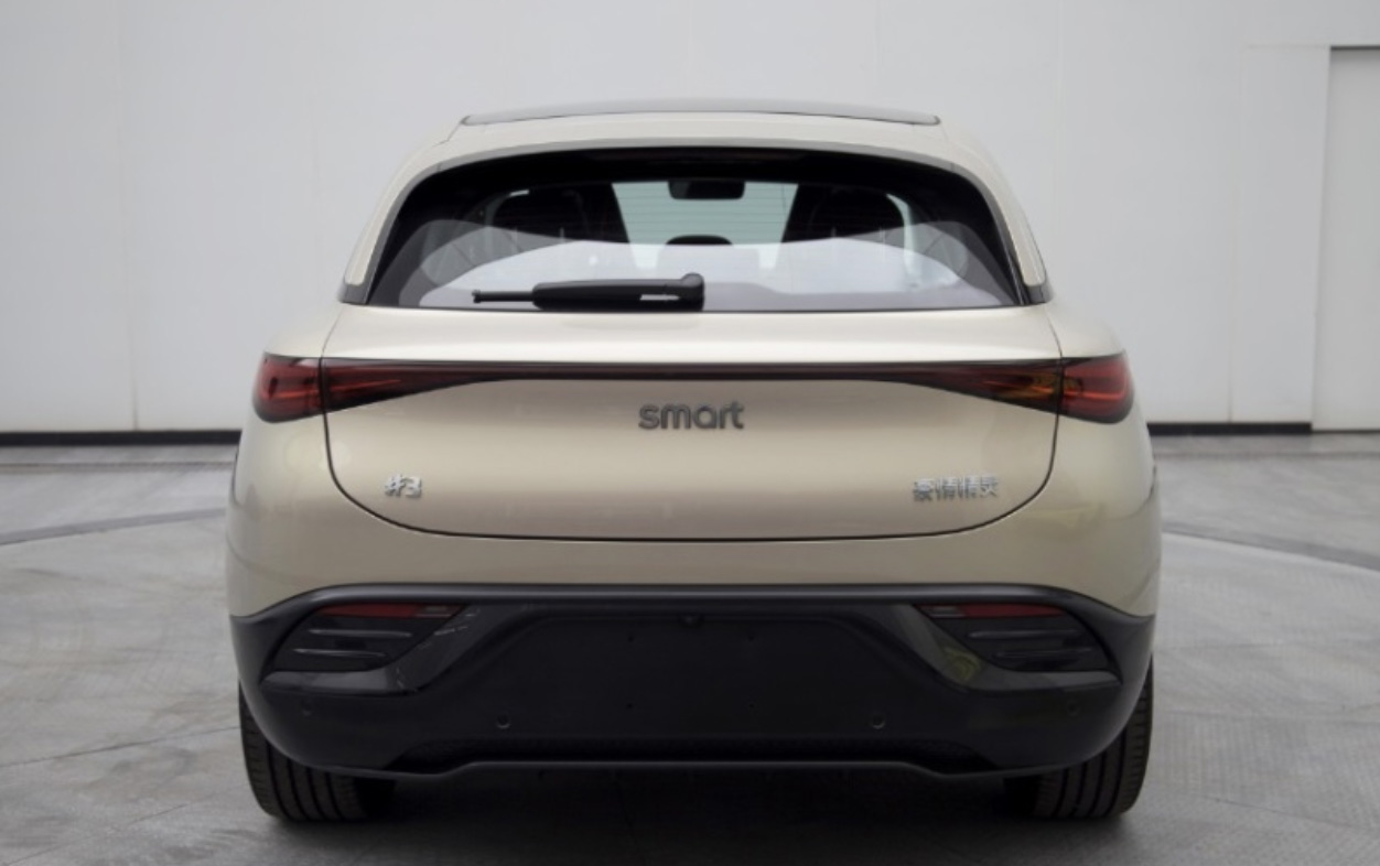 定位纯电紧凑型轿跑SUV smart精灵#3首发亮相