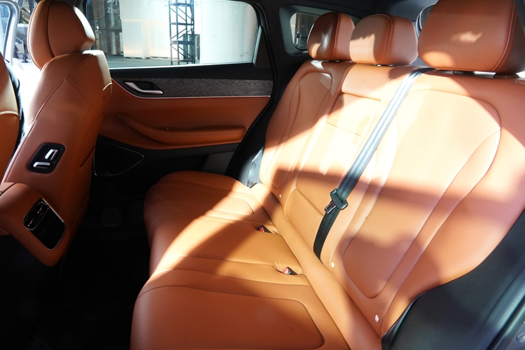 星途ET5車型配置盤點：激光雷達版最為領先