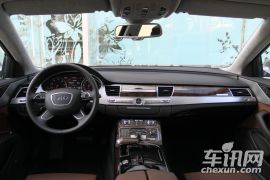 奥迪-奥迪A8(进口)-3.0TFSI Low quattro 豪华型