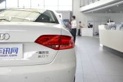 一汽奥迪-奥迪A4L-2.0 TFSI豪华型