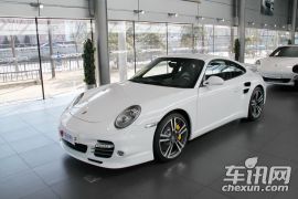 保时捷-保时捷911-Carrera 4 GTS Coupe