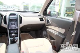 宝骏-630-1.5L 手动精英型