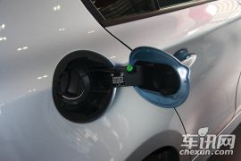 宝马-1系(进口)-120i 自动挡