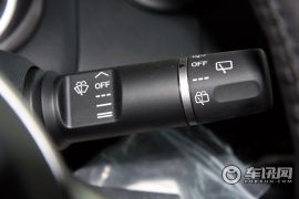 长安马自达-马自达2劲翔-炫动 1.3AT标准版