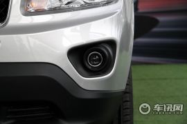 吉普-指南者-2.4 运动版