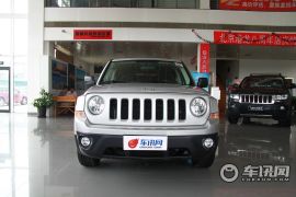 吉普-自由客-2.4 运动版