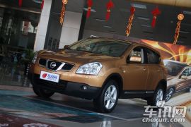 东风日产-逍客-2.0XV 龙 CVT 4WD