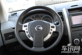 东风日产-奇骏-2.5L XV 至尊版 CVT 4WD