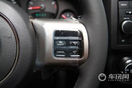 吉普-自由客-2.4 运动版