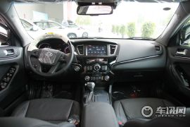 起亚-凯尊(进口)