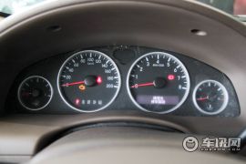 通用别克-别克GL8-2.4L LT行政版