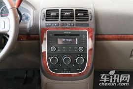 通用别克-别克GL8-2.4L LT行政版