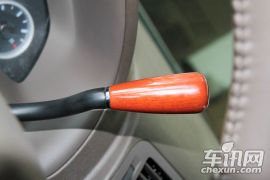 通用别克-别克GL8-2.4L LT行政版