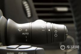 雷诺-拉古那(进口)-2.0T 舒适版