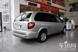 东南汽车-凯领-3.0 豪华版