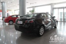 上海汽车-MG 6-三厢 1.8L 自动精英版
