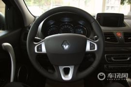 雷诺-拉古那(进口)-2.0T 技术版