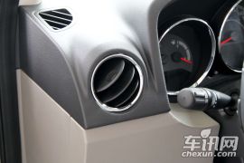 道奇-酷搏(进口)-2.0 SXT舒适版