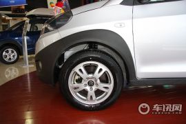 奇瑞汽车-瑞麒X1-1.3手动豪华型