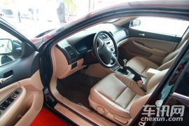 比亚迪-比亚迪F6-黄金版 1.8L MT豪华型