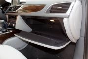 一汽奥迪-奥迪A6L-30 FSI 舒适型