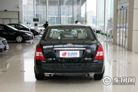 一汽奔腾-B70-2.0AT 智领型