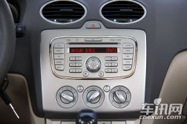 长安福特-福克斯-1.8 AT时尚型