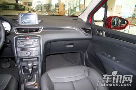 东风标致-308-2.0L 自动尊尚型