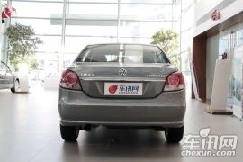 上海大众-朗逸-1.6L 自动品雅版