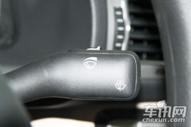 上海大众-PASSAT新领驭-2.0L MFI 手动尊享型