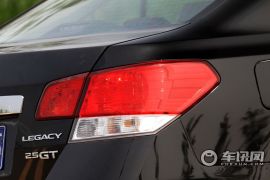 斯巴鲁-力狮(进口)-2.5GT豪华导航版