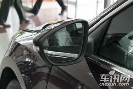 上海大众-帕萨特- 2.0TSI DSG至尊版