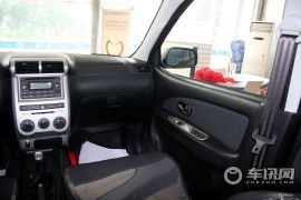 一汽吉林-森雅S80-1.5L 精英都市版 5座