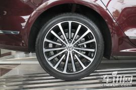 上海大众-帕萨特- 2.0TSI DSG至尊版