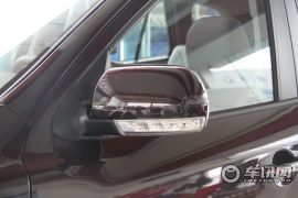 现代-新胜达（进口）-2.4 豪华版