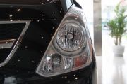 现代-现代辉翼（进口）-2.4L 豪华版