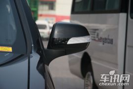 长城汽车-哈弗H5-智尊版 2.0L 两驱天窗版