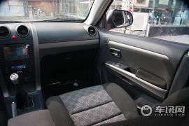 长城汽车-哈弗H5-智尊版 2.0L 两驱天窗版