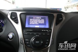 现代-雅尊(进口)-2.4 旗舰版