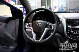 北京现代-瑞纳-1.4 BLUE AT