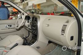 东风雪铁龙-爱丽舍-1.6手动科技型